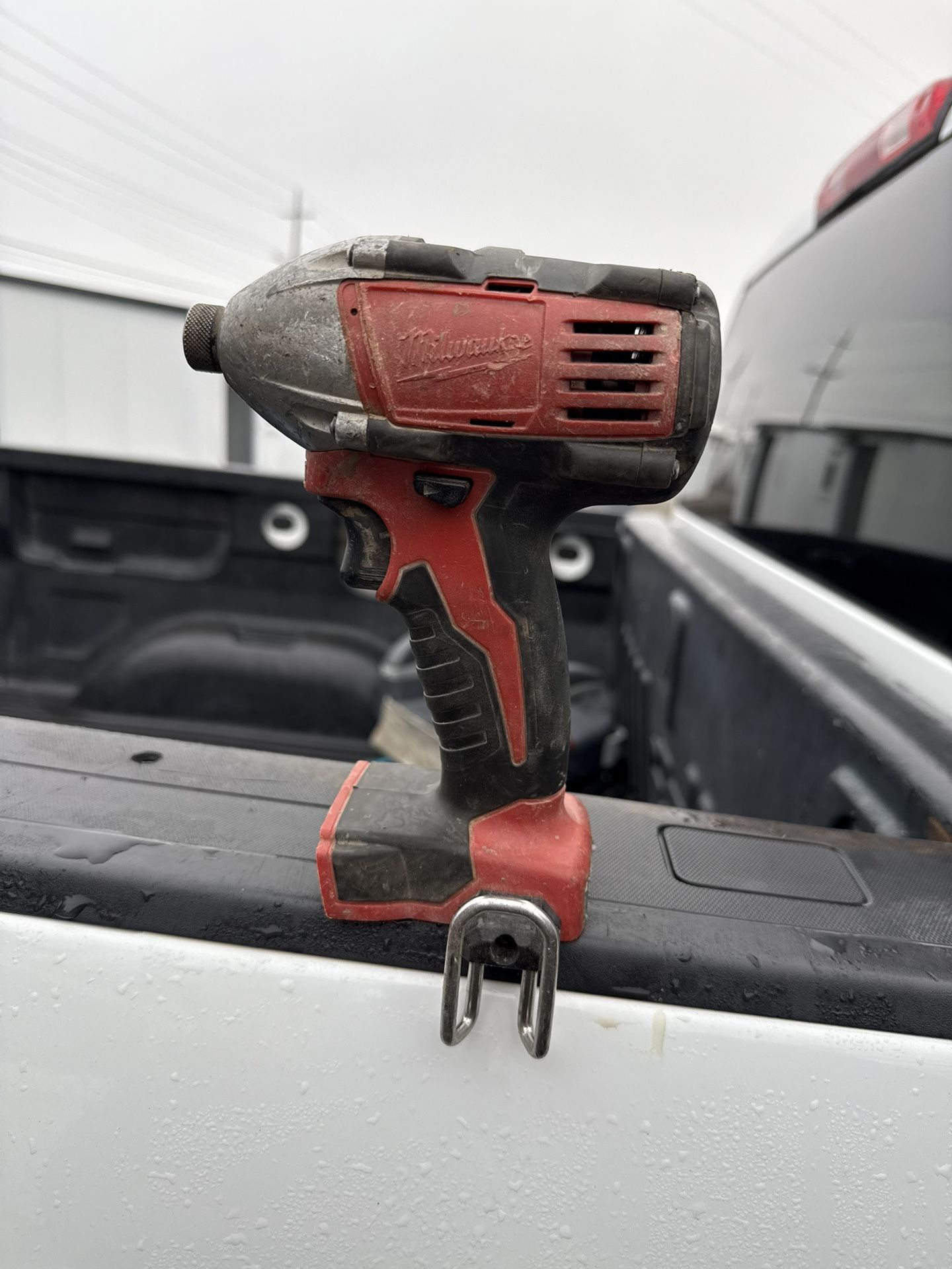 milwaukee impact drill
