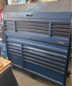 Husky Rolling Tool Chest Cabinet