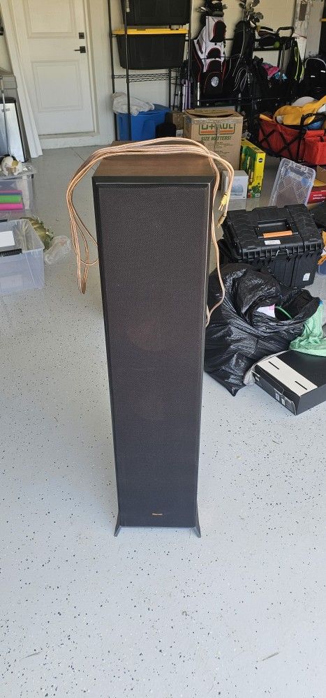 Gently Used Pair Of Klipsch RP 8000F Floor Speakers
