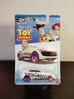 Disney Pixar Toy Story 5 Grand Cross Hot Wheel Car Buzz Lightyear Edition