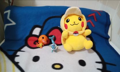Pokémon P.yshie And Action Figures