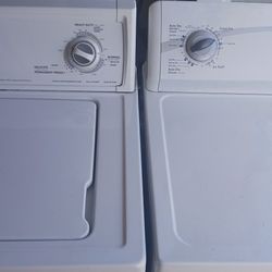 White Kenmore Washer and Electric Dryer Set