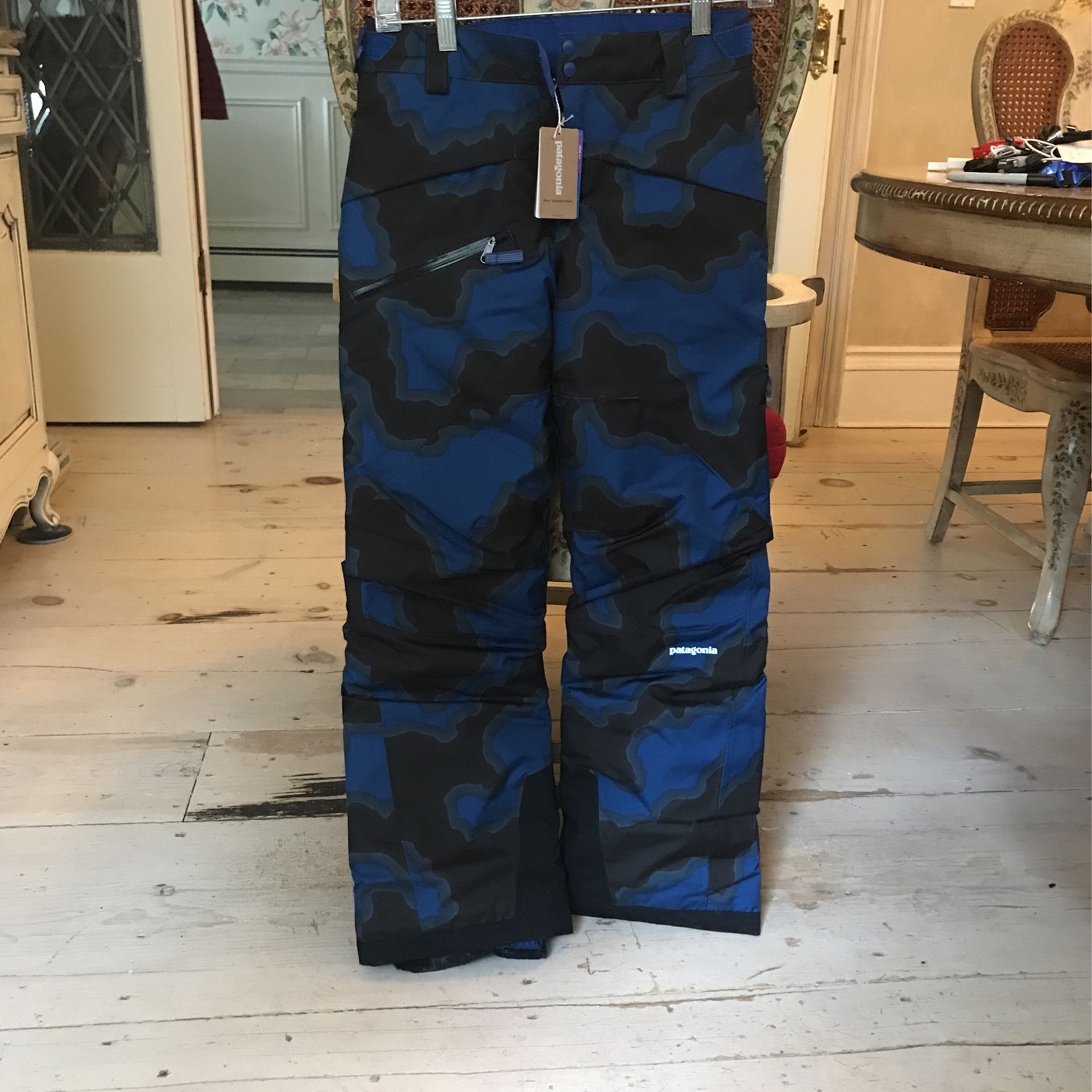 Patagonia Kids Camo Snow Pants