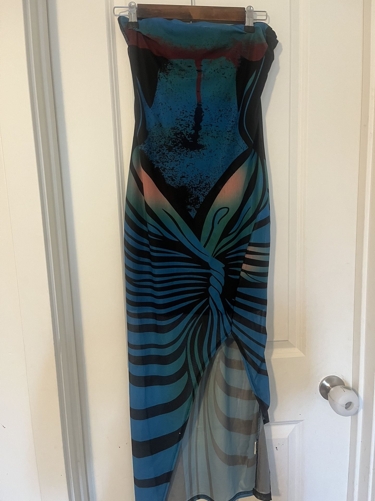 Women’s Dress Size Medium