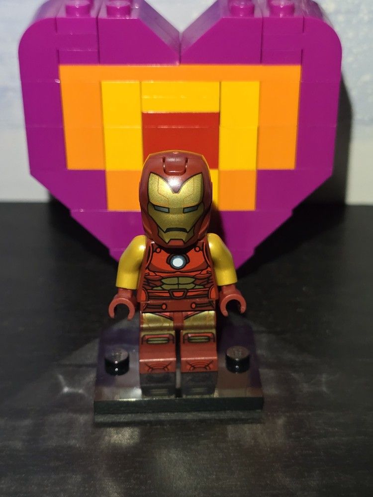 Iron Man Lego Minifigure