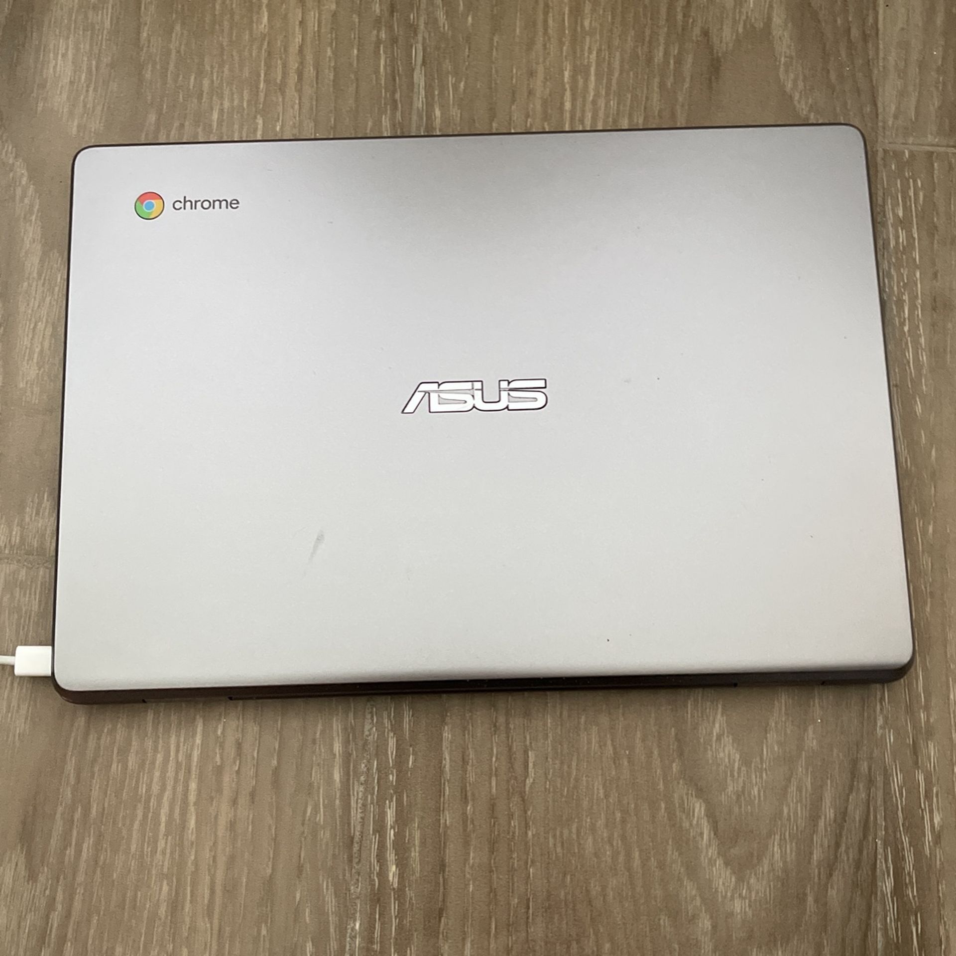 ASUS Chromebook