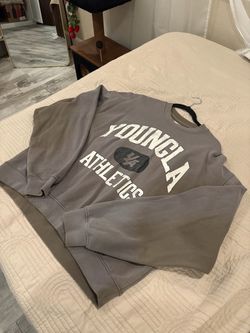 Young LA washed/distressed Crewneck