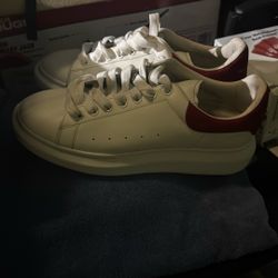 Alexander McQueen Exaggerated Gym Shoes Size 44 220$OBO