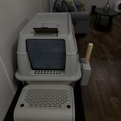 Cat Litter Box
