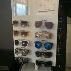 Sunglass/eyeglass Swivel Holder For  36 Pairs 
