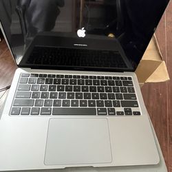 MacBook Air (M1,2020)