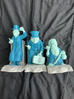Disneyland Hitch Hiking Ghosts