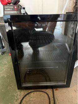 Mini fridge