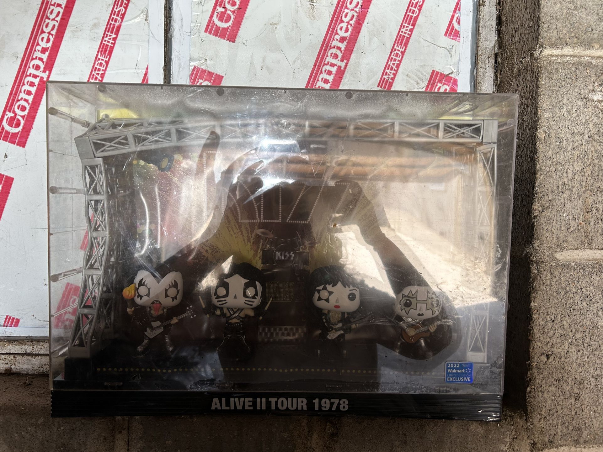 Funko Pops Kiss Alive all Tour