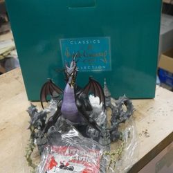 Sleeping Beauty 40TH ANNIVERSARY NOW YOU SHALL DEAL WITH ME MALEFICENT AS DRAGON 818/1350 LIMITED EDITION. WITH BOX. COLLECTIBLE. 