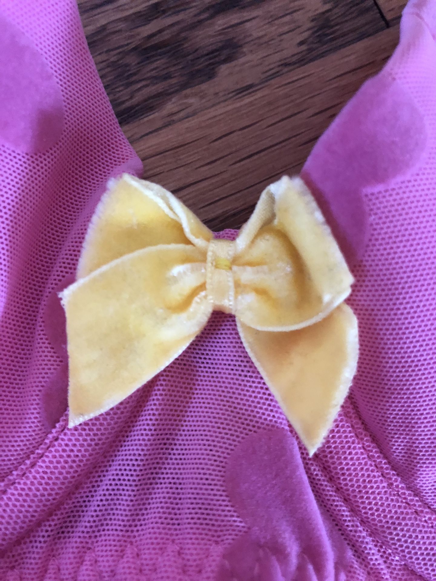 Victoria Secret lingerie pieces size small and Medium never worn !!!