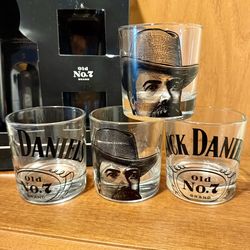 Set of 4 Jack Daniels Old No. 7 Tennessee Whiskey Whisky Portrait Rocks Glass