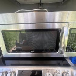 Whirlpool 1.6 cu. ft. Microwave-Range Hood Combination
