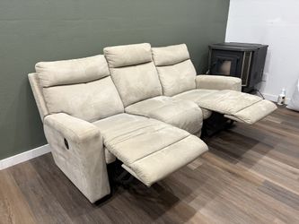 La-Z-Boy Recliner Couch