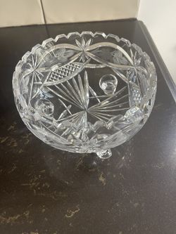 Vintage Crystal Bowl Footed Grape Design 