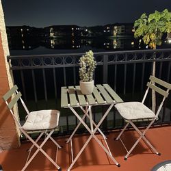 Outdoor Patio Furniture Set Comes With Cushions ( Ask For Price) 