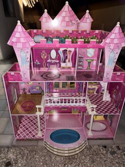 Brand New Barbie Toy House
