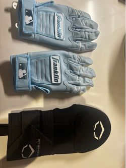 Black sliding mit and Franklin gloves
