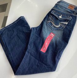Women’s Jeans