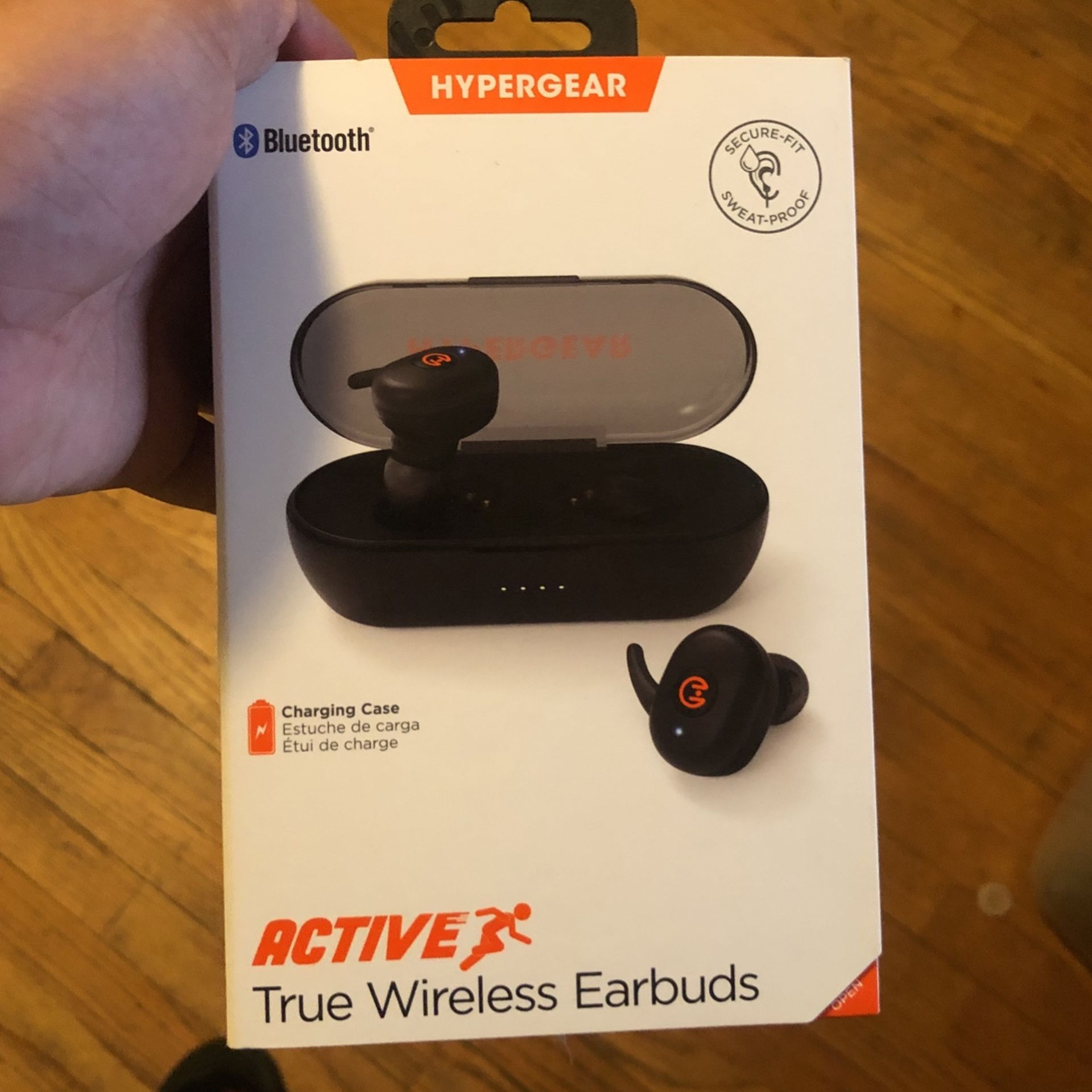 BRAND NEW true wireless earbuds unused 