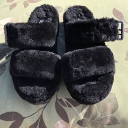 UGG Black Slippers 
