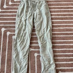Patagonia Drawstrings Khaki Women’s Pants Size 6