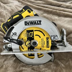 DeWalt 20v Max/XR
