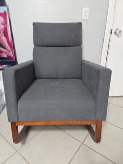 Rocking chair
