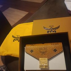 MCM Wallet