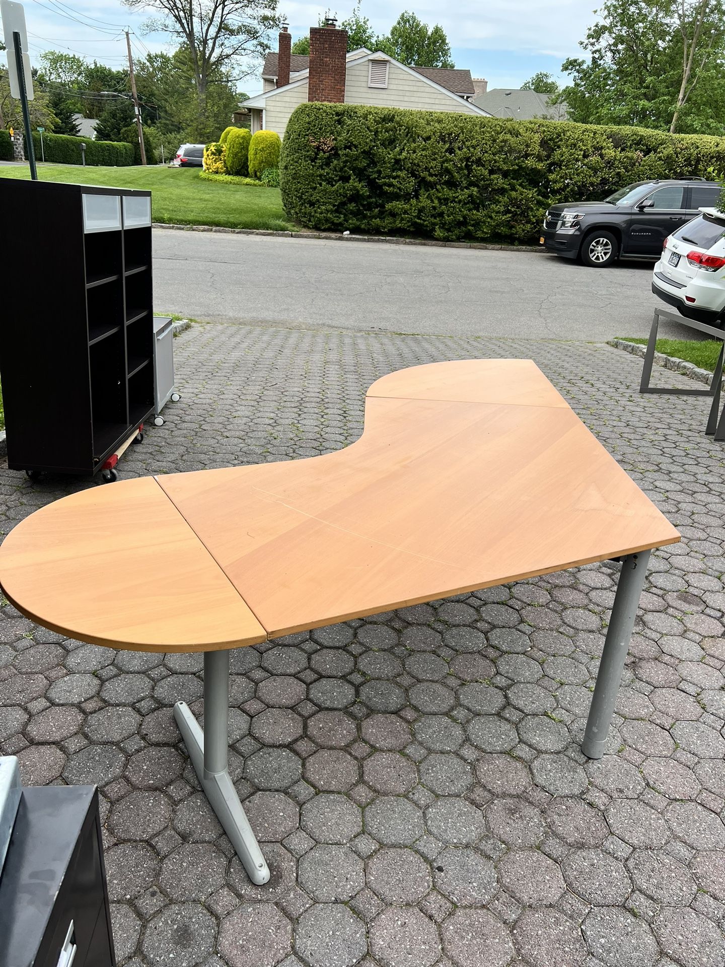 IKEA BLONDE WOOD DESK GOOD