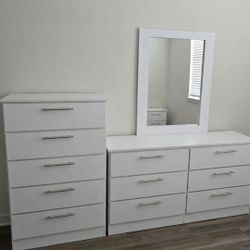 Dresser Whit Mirror And Chest - Cómoda Con Espejo Y Gavetero 