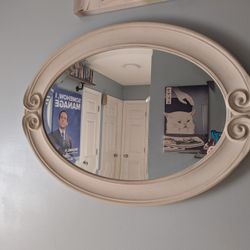 Oval Mirror 