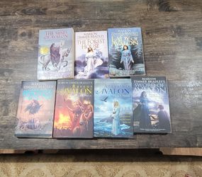 Complet set of The Mists of Avalon by Marion Zimmer Bradley