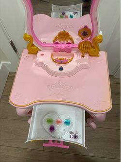 Disney Princess Enchanting Messages Musical Vanity