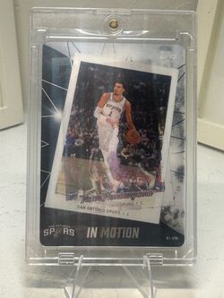 Victor Wembanyama Topps In Motion Basketball Card