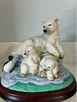 Porcelain Polar bears