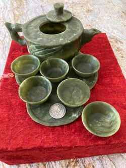 New Chinese handmade Natural jade carving jade teapot and tea cup