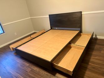 Room & Board Solid Wood Queen Storage Bed