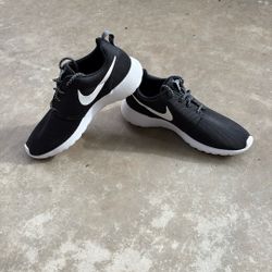 Women’s Nike Athletic Shoes