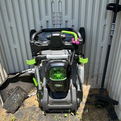 Ego Lawn Mower With Battery And Charger 