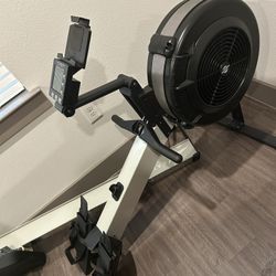Rowing Machine 