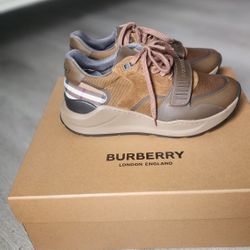 Burberry MF Ramsey Size 41 Men 