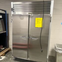Traulsen G22010 52" G Series two section reach in refrigerator