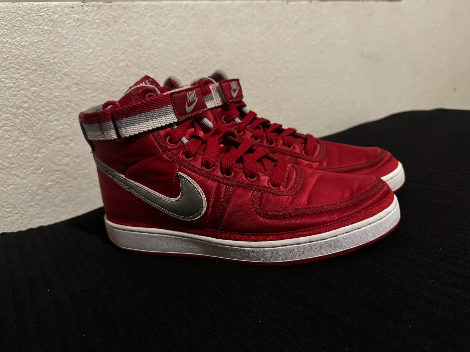 Nike Vandal High Supreme Black Men’s metallic gold