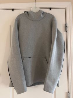 Lululemon Stratum Pullover Hoodie